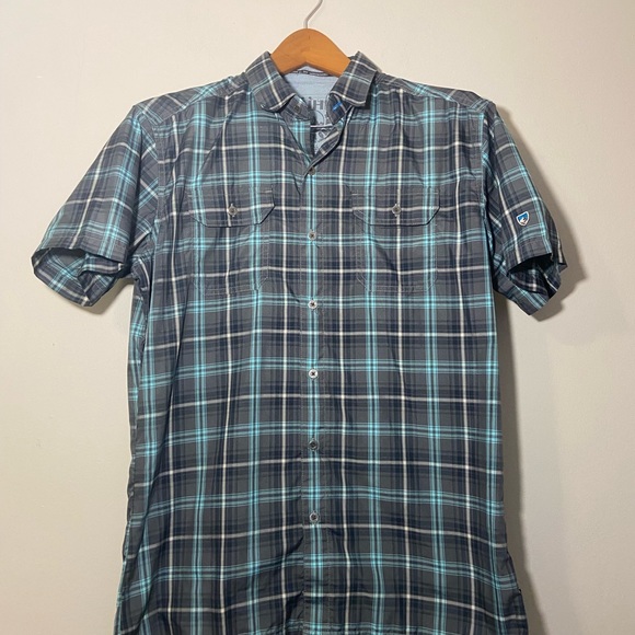 Kuhl Men’s Eluxur Shirt Button Short Sleeve Plaid Front Pocket Size Small Logo - Picture 3 of 9